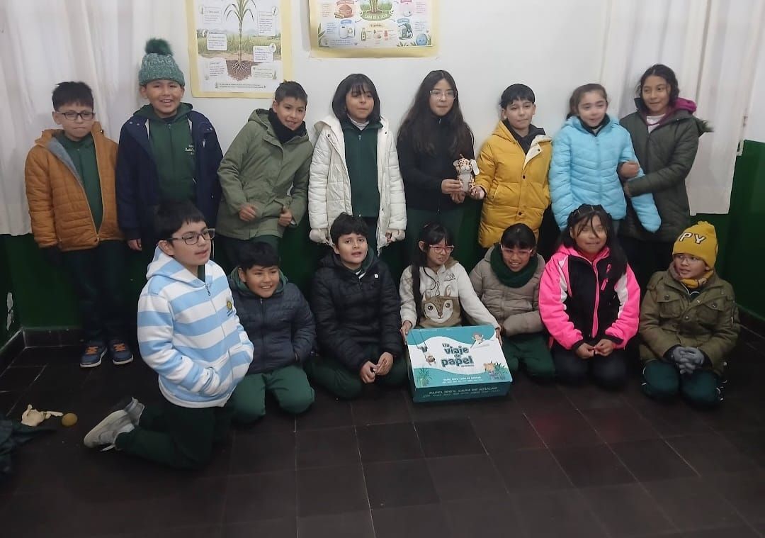 "De la caña de azúcar al papel"
